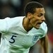 Ferdinand deja la selección